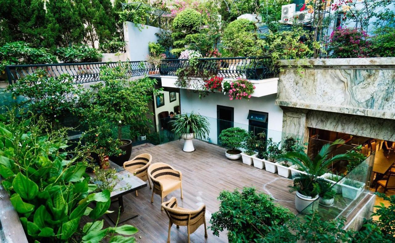 Lake Hills Hotel Ha Long Exterior foto