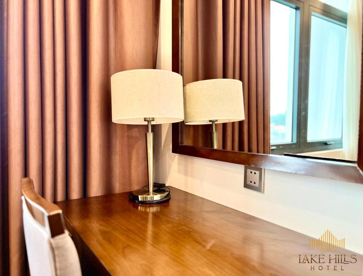 Lake Hills Hotel Ha Long Exterior foto