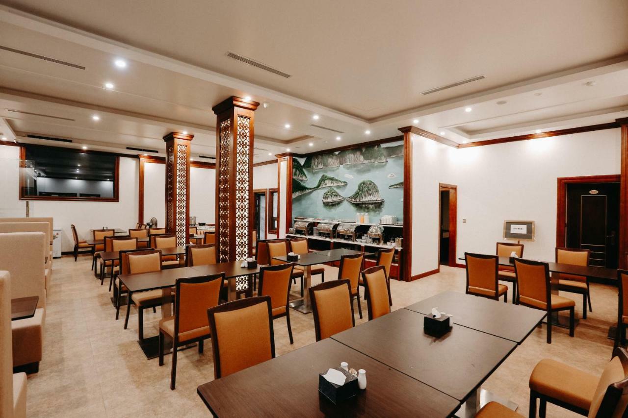 Lake Hills Hotel Ha Long Exterior foto